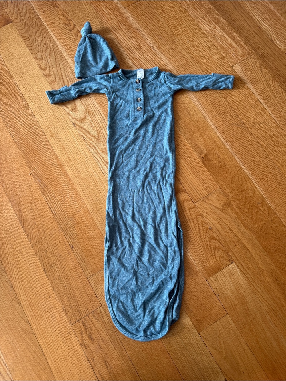 Lou Lou turquoiseBlue Newborn Knit Sleep Gown with Hat AND blanket